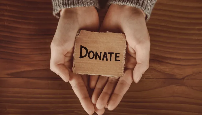 PROSES MEMPEROLEH KEPERCAYAAN DONATUR MELALUI FUNDRAISING ONLINE