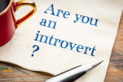 Tak Selalu Orang Pemalu! Berikut 6 Ciri Kepribadian Introvert yang Tertutup