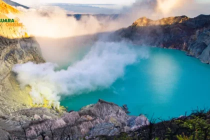 Kawah Ijen Banyuwangi, Rekomendasi Gunung untuk Pendaki Pemula seperti Anda!
