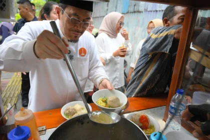 suswono traktir makan siang gratis