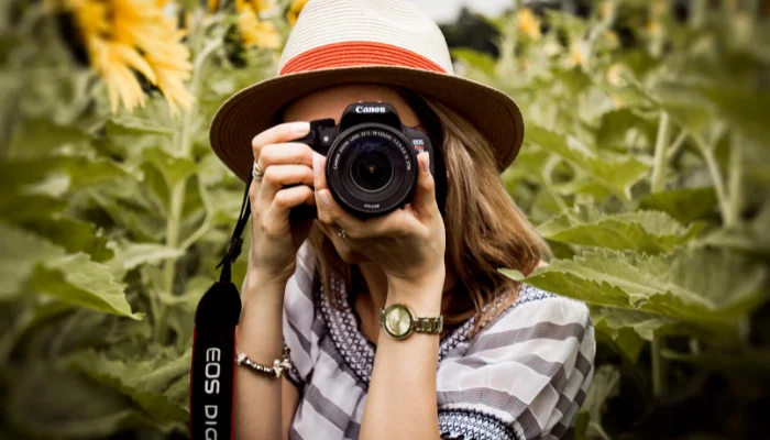 Tips Memotret Teknik Candid!