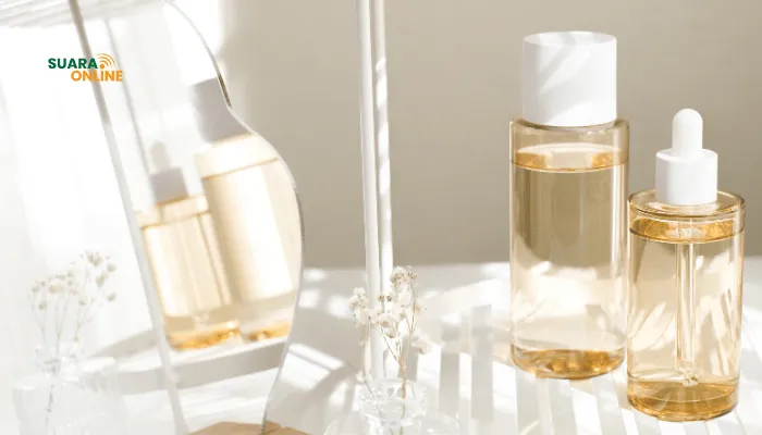 Masih Bingung Harus Pakai Toner atau Serum dulu? Ini Dia Urutannya