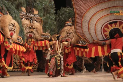 5 Tari Tradisional Jawa Timur yang Sering Dipentaskan