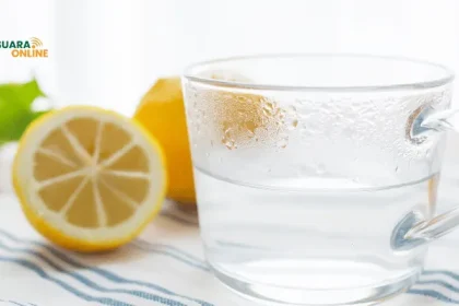 5 Alasan Mengapa Minum Air Hangat di Pagi Hari Baik untuk Pencernaan
