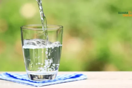 Cegah Dehidrasi! Ini Aturan Minum Air Putih Saat Puasa yang Wajib Diketahui
