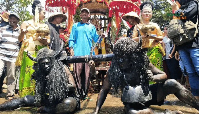 Mengenal Upacara Adat Kebo-Keboan Banyuwangi, Tradisi Turun Temurun Ketika Panen