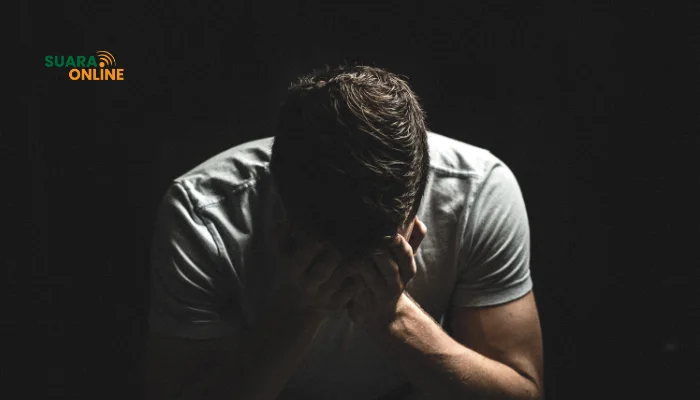 Toxic Masculinity, Laki-laki Dituntut Harus Selalu Kuat dan Tidak Boleh Menangis?