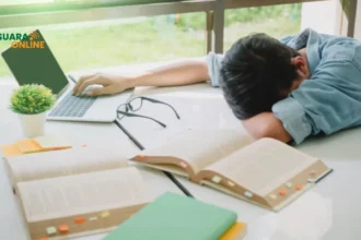 Kerja Seharian Membuat Lelah? Inilah 7 Tips Recharge Energi Saat Jam Istirahat!