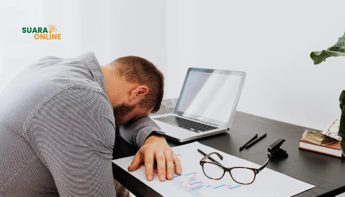 Sering Mental Breakdown? Inilah 6 Tanda-tanda Seseorang Membutuhkan Istirahat Mental!