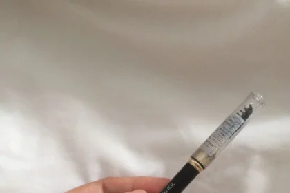 Pensil Alis Implora Solusi Paling Ampuh Buat Ngalis dengan Kualitas Premium tapi Cuma Seharga Cilok!