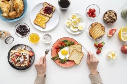 5 Menu Sarapan Simple yang Bikin Mood Naik Tanpa Bikin Begah