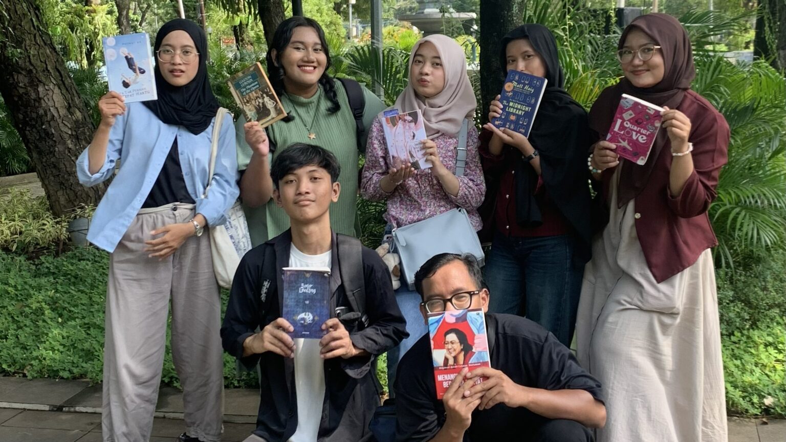 Lebih dari Sekadar Review Buku, Book Club Semarang Jadi Ruang Aman untuk Berbagi Kisah dan Temukan Insight Kehidupan