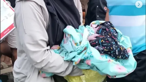 Bayi Ditemukan Dalam Kardus di Nongkosawit Gunungpati, Polisi Lakukan Penyelidikan