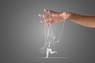 Bahaya Overstimulasi di Sosial Media: Benarkan dapat Menghilangkan Self Control?