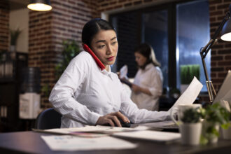 Stop Multitasking: Fokus pada Satu Hal Justru Membuatmu Lebih Cepat Selesai