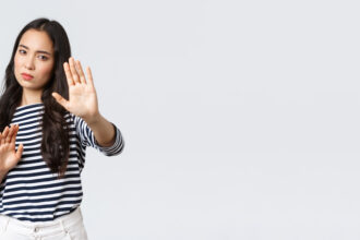 Cara Menetapkan Boundaries Tanpa Terlihat Jahat: Panduan untuk Hidup yang Lebih Sehat