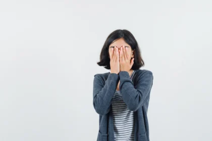 Manfaat Di-Ghosting, Apakah Benar Bisa Melatih Kedewasaan Seseorang? 