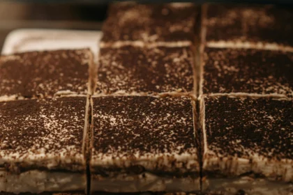 Kabar Gembira Bagi Pecinta Tiramisu Di Semarang! Rasanya Enak Dengan Harga Pas Dikantong