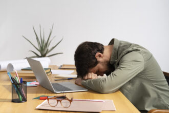 Cara Mengubah Rasa Malas Menjadi Aksi Nyata dalam Kehidupan Sehari-hari