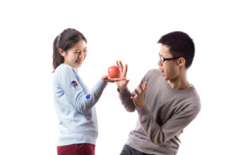 Hubungan Sehat Dimulai dari Diri Sendiri: Kenapa Self-Love Jadi Pondasi Setiap Relasi