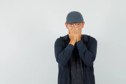 Tips Sederhana Menghadapi Di-Ghosting, Dijamin Bisa Melatih Hati Jadi Lebih Kuat