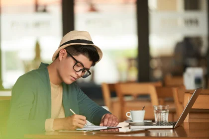 Penulis Artikel Online: 3 Alasan Riset Penting Sebelum Menulis