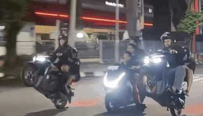 Aksi Atraksi Remaja di Jalan Raya Semarang Kembali Disorot, Keselamatan Jadi Taruhan