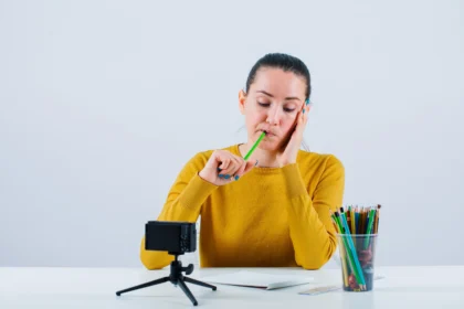 Dunia Seputar Ads Content Creator: Cara Mudah Membuat Kalimat Hook