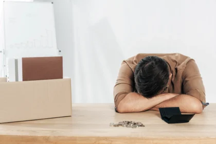 Hati-hati! Ini Bahaya Quarter Life Crisis di Usia Produktif