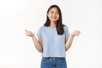 Menjadi Pribadi Baik Tanpa Harus Terus Mengalah: Belajar Menjaga Diri di Tengah Tuntutan Sosial