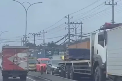 Kemacetan Dampak Truk Mogok Tambak Aji Merembet Hingga ke Pantura