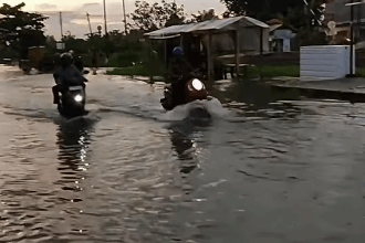 Diguyur Hujan, Kawasan Muktiharjo–Bangetayu Kembali Tergenang, Warga Keluhkan Minimnya Solusi