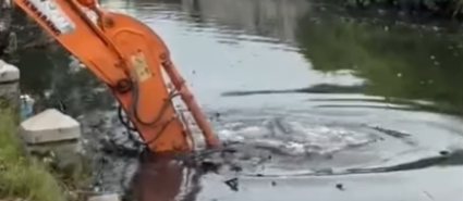 Pengerukan Sedimen di Kali Tenggang, Harapan Baru Kurangi Genangan di Kawasan Genuk