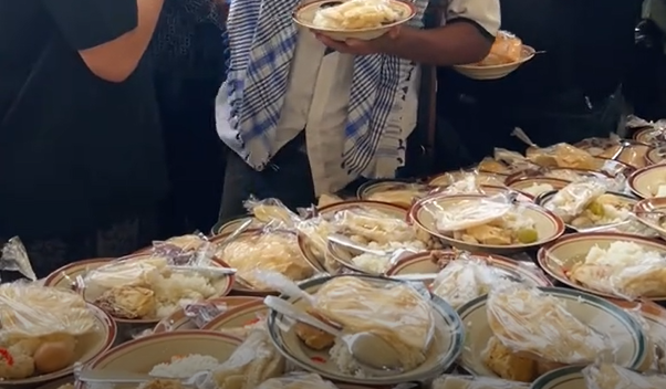 Kampoeng Ramadan Jogokariyan Sediakan 3.800 Porsi Makan Gratis untuk Berbuka, Banjir Pujian Warganet