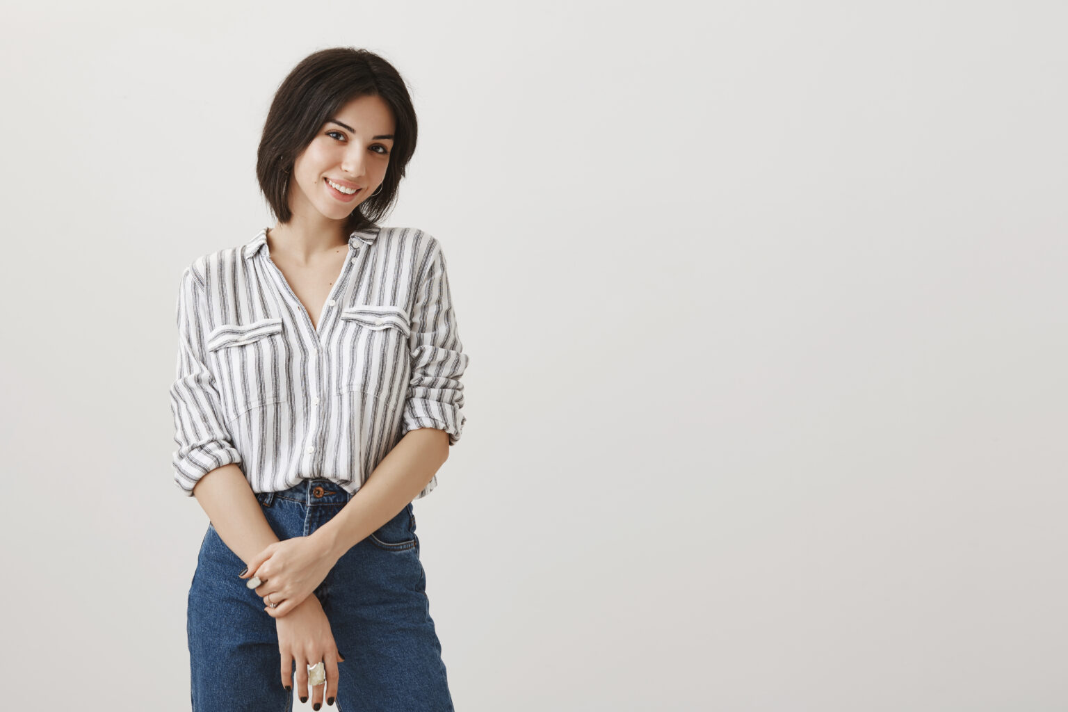 Anak Perempuan Pertama dan Segala Tanggung Jawab yang Diam-Diam Ia Pikul