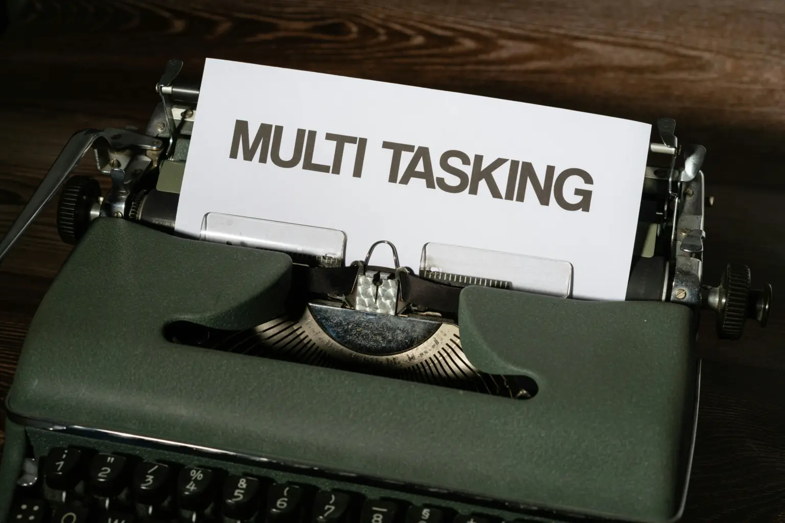Attention Residue Akibat Multitasking: Bagaimana Cara Menguranginya?
