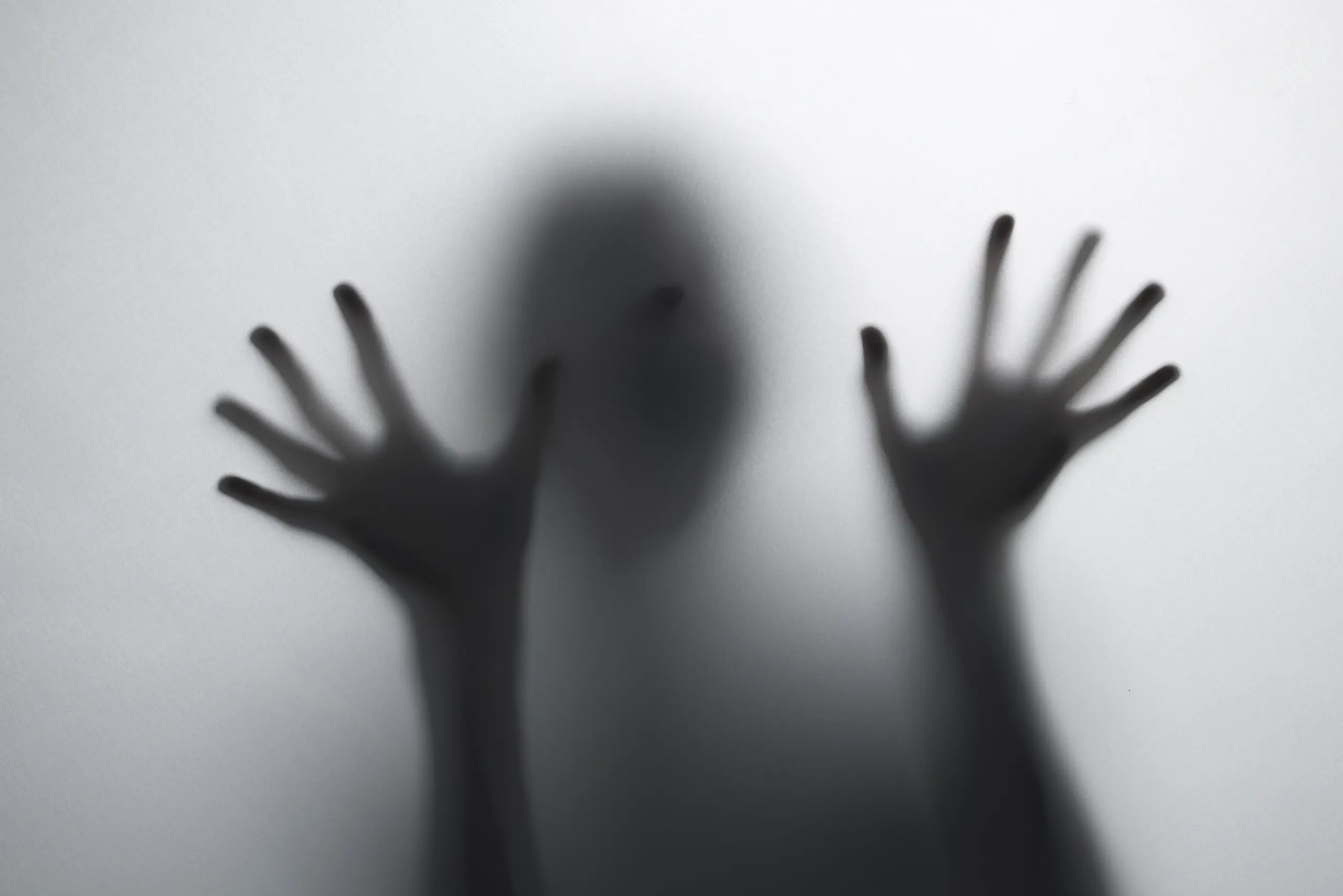 3 Alasan Orang di Ghosting dalam Kehidupan Sosial, Kamu Pernah Mengalaminya?