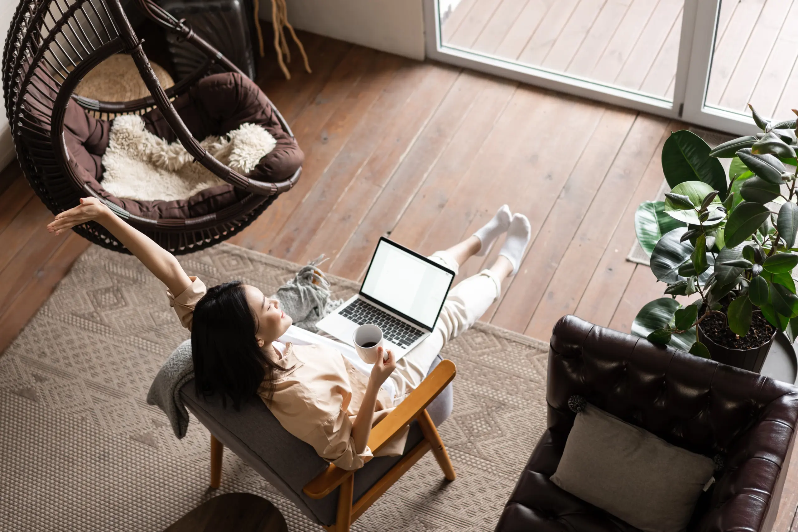 Tips Slow Living di Tengah Tekanan Target