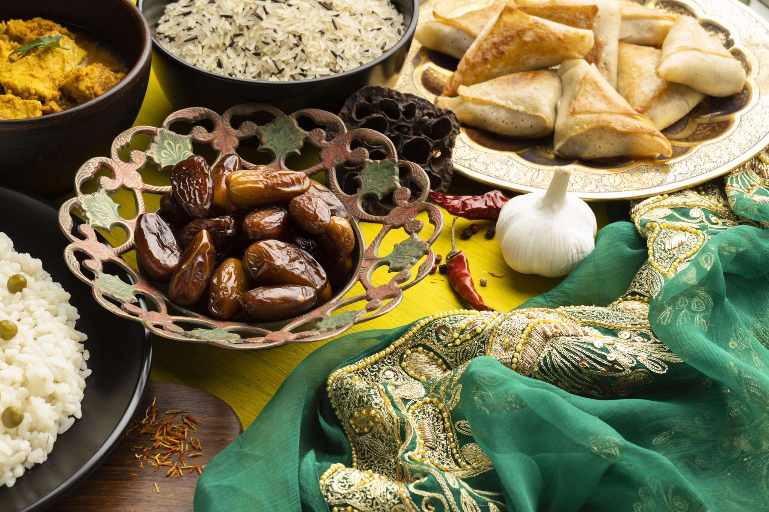 Rekomendasi jajanan lebaran 2026 yang wajib ada di meja tamu, unik dan enak!