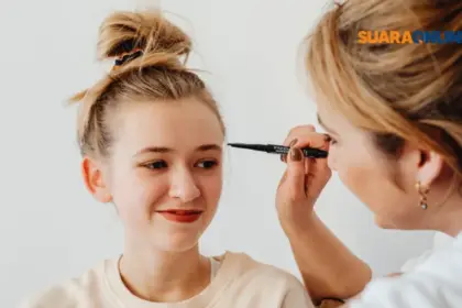 Pensil Alis Implora : Solusi Paling Ampuh Buat Ngalis dengan Kualitas Premium tapi Cuma Seharga Cilok!