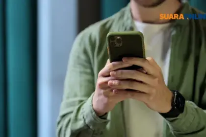 Hati-hati! Ini 5 Bahaya Scrolling Sosmed Tanpa Henti yang Sering Nggak Disadari