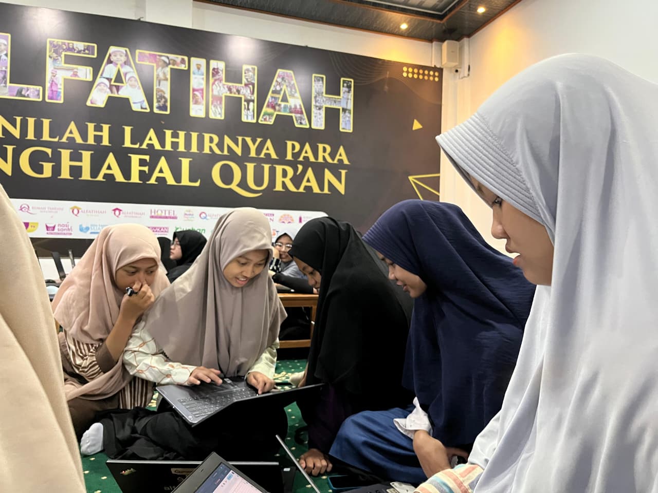Alfatihah Academy Gelar Pelatihan Skill Google Spreadsheet untuk Santri